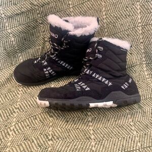 Xero Alpine Waterproof Boots size 8.5. Worn under a dozen times. Lightweight